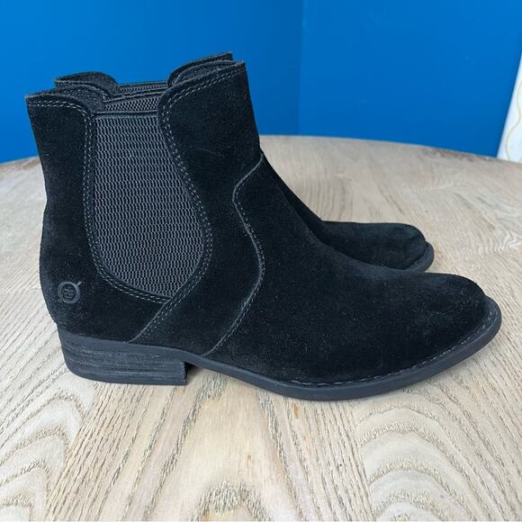 Born Bresson Suede Chelsea Boot Pull On Black Ankle Bootie Women’s 7 - Picture 2 of 13